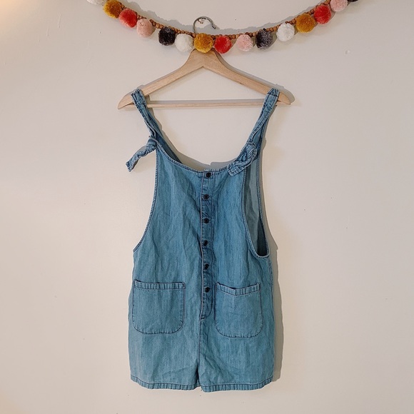 Urban Outfitters Pants - Urban Outfitters BDG Romper size Small